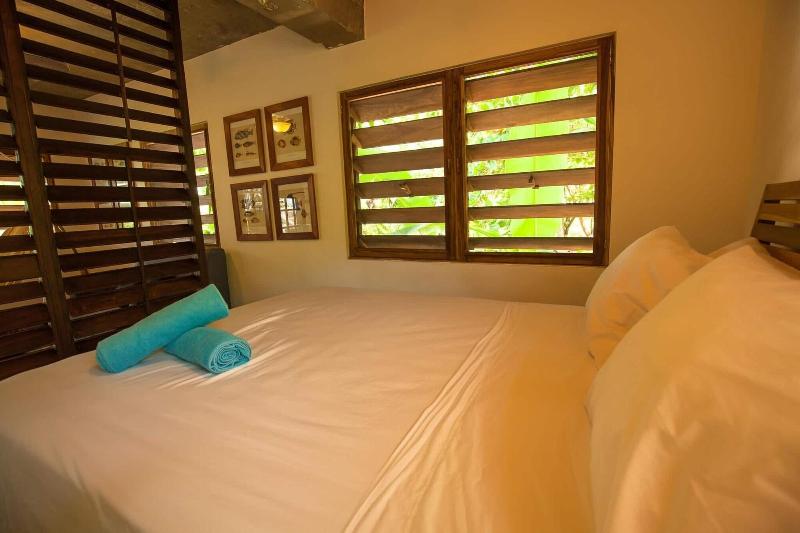 Camp Bay Lodge image