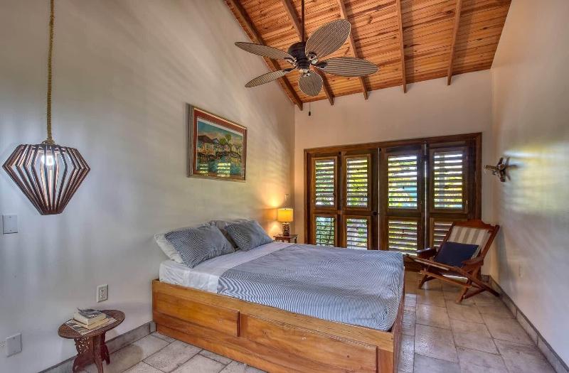 Camp Bay Lodge image