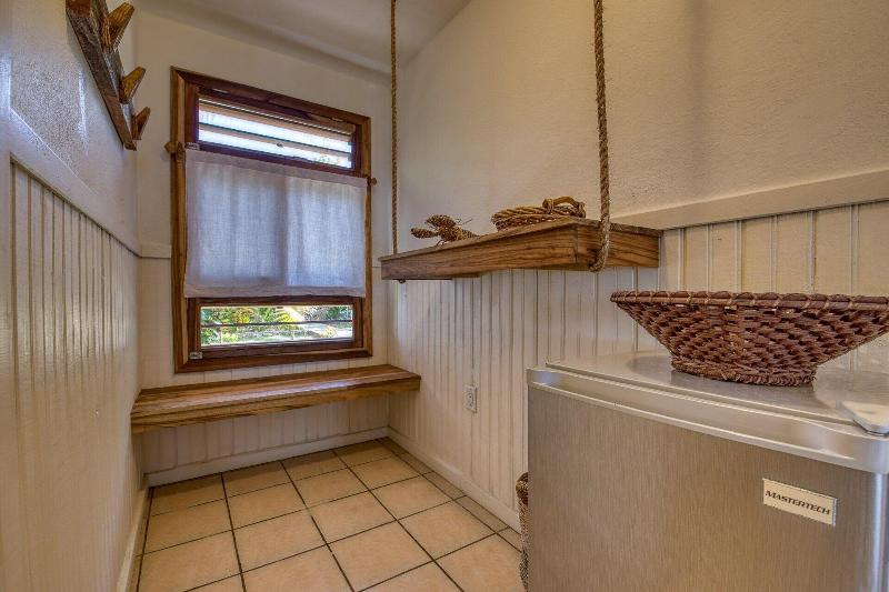 Camp Bay Lodge image