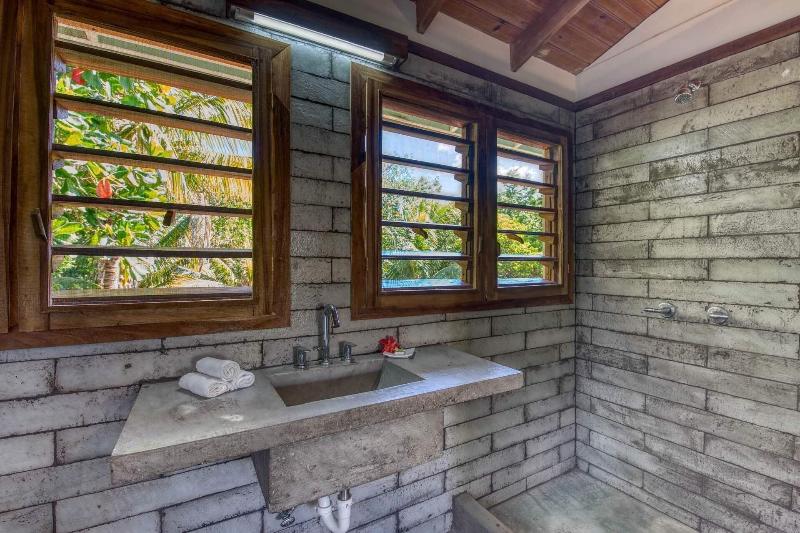Camp Bay Lodge image