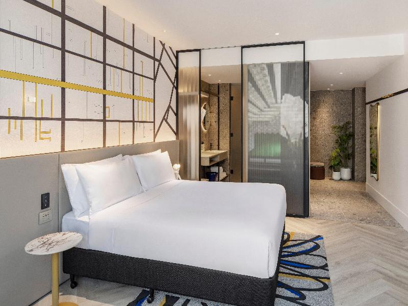 Hotel Indigo Melbourne Little Collins image