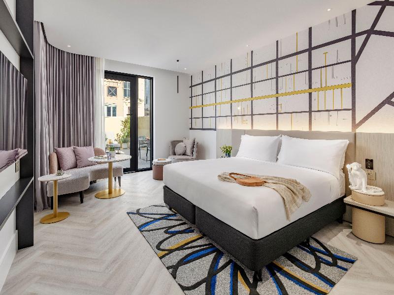 Hotel Indigo Melbourne Little Collins image