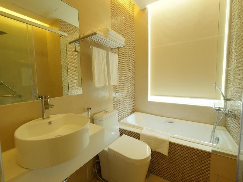 One Central Hotel image