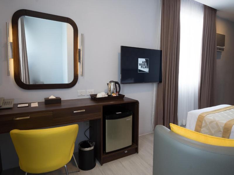 One Central Hotel image