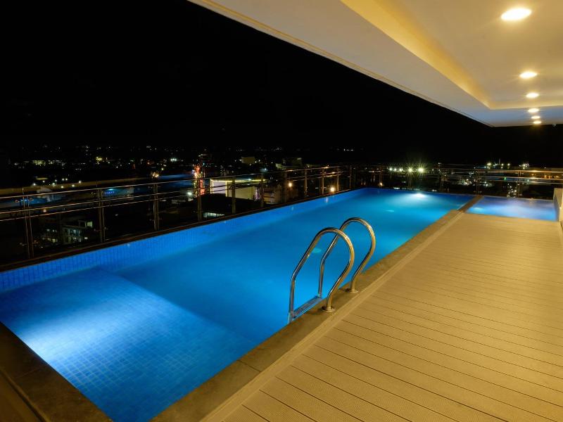 One Central Hotel image