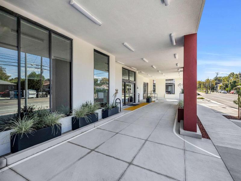 La Quinta Inn & Suites By Wyndham San Jose Silicon image