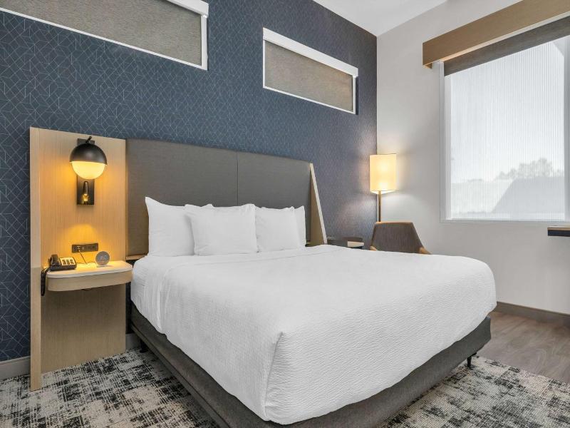 La Quinta Inn & Suites By Wyndham San Jose Silicon image