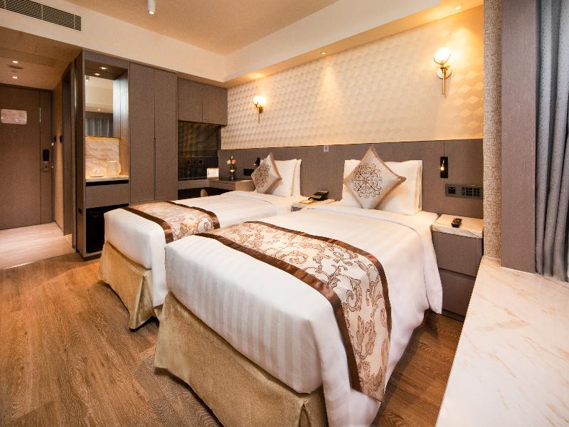 China Dragon Hotel image