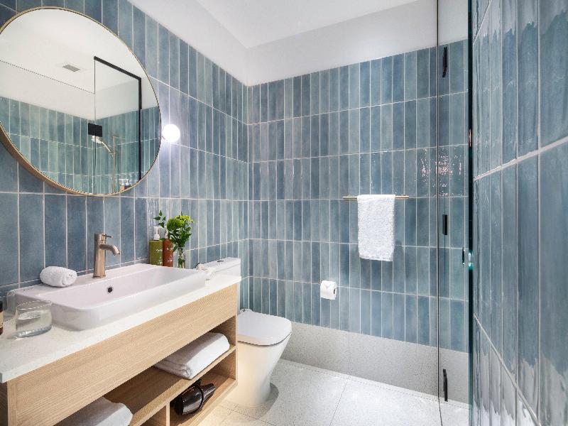 Holiday Inn Melbourne Bourke Street Mall image