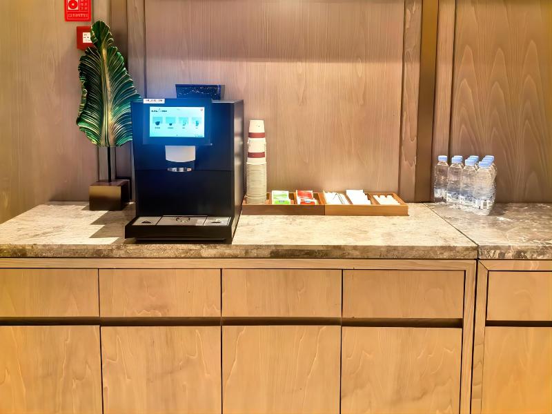 Madison Hotel Shihezi Tianfu image