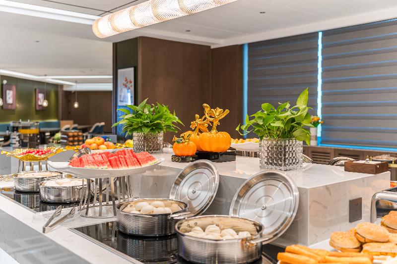 Madison Hotel Shihezi Tianfu image