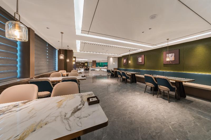 Madison Hotel Shihezi Tianfu image