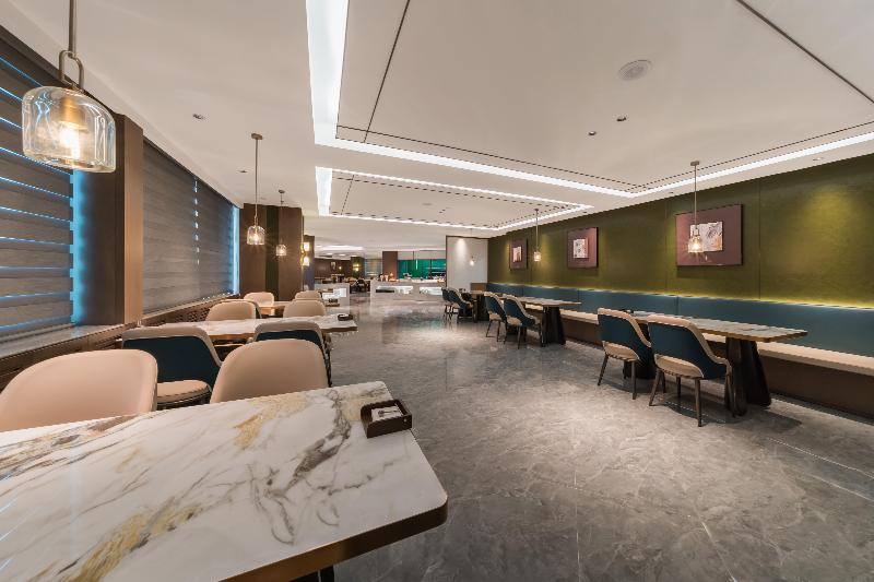 Madison Hotel Shihezi Tianfu image