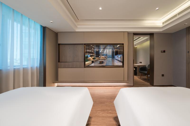 Madison Hotel Shihezi Tianfu image