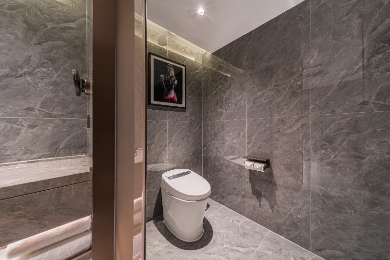 Madison Hotel Shihezi Tianfu image
