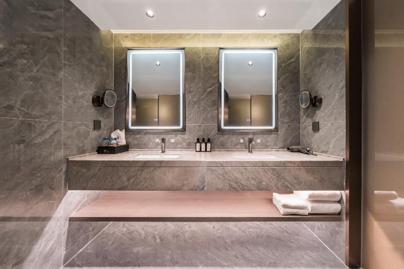 Madison Hotel Shihezi Tianfu image