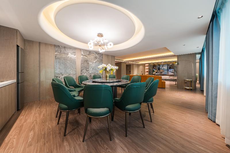 Madison Hotel Shihezi Tianfu image