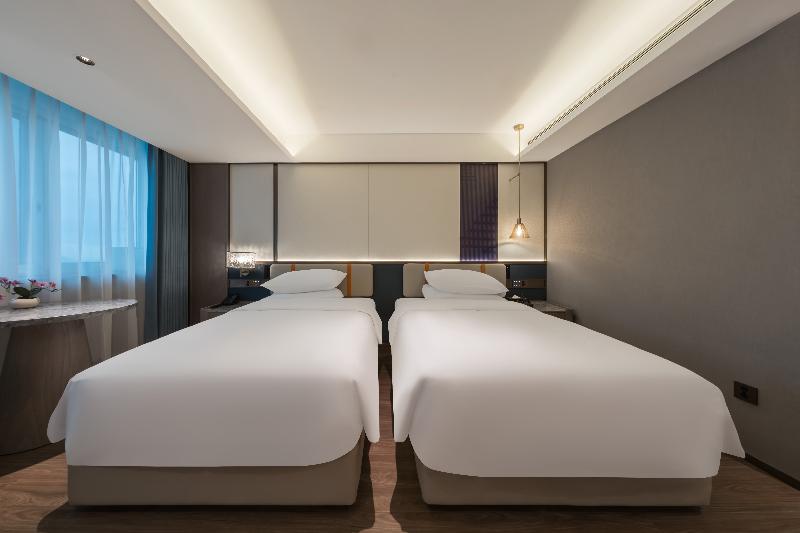 Madison Hotel Shihezi Tianfu image
