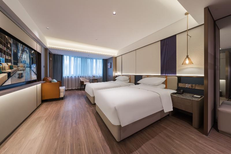 Madison Hotel Shihezi Tianfu image