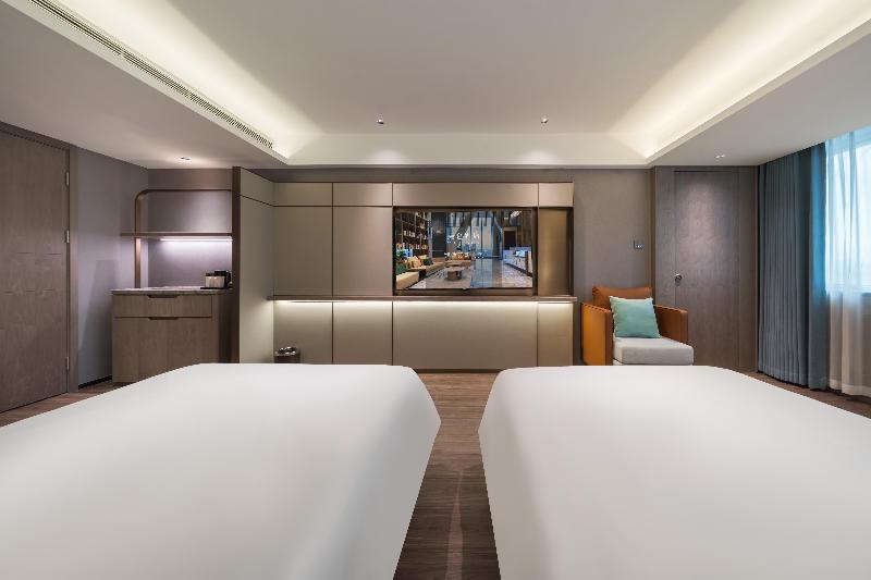 Madison Hotel Shihezi Tianfu image