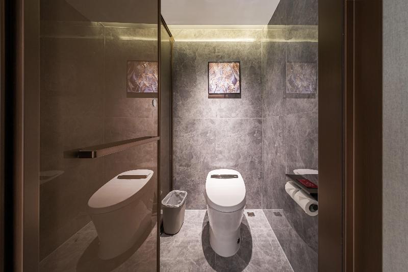 Madison Hotel Shihezi Tianfu image
