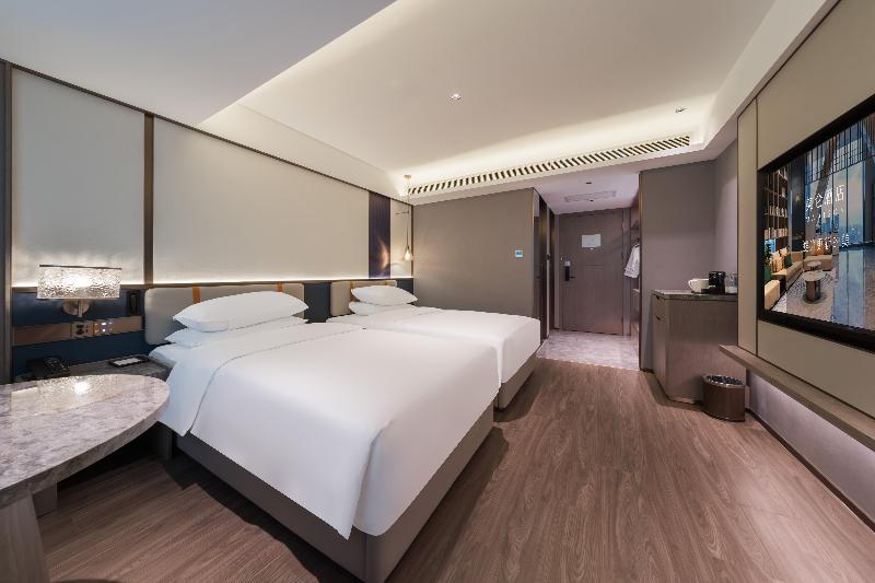 Madison Hotel Shihezi Tianfu image