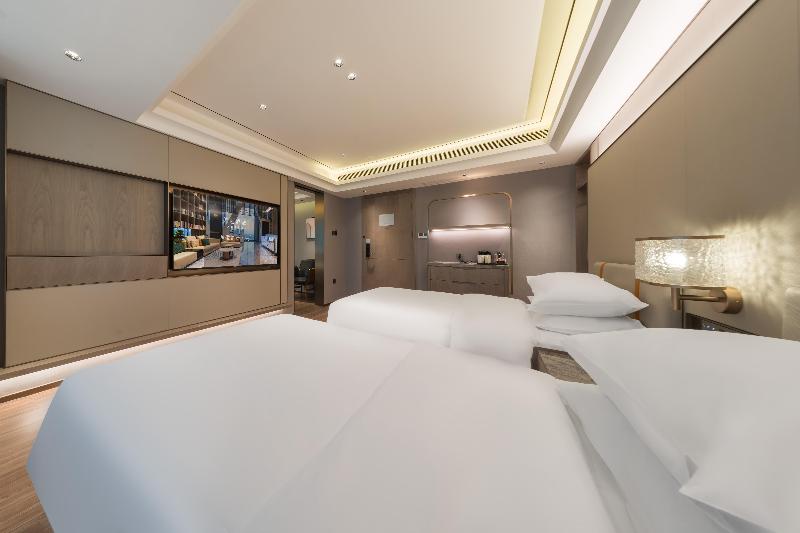 Madison Hotel Shihezi Tianfu image