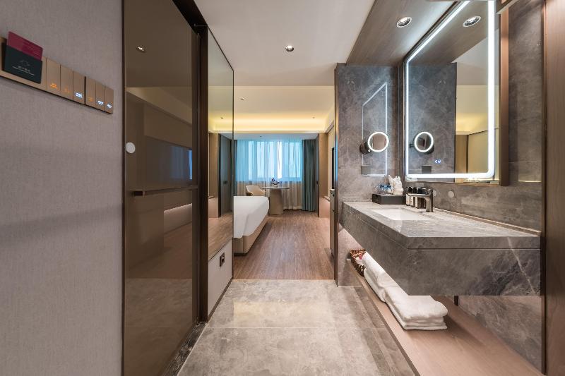 Madison Hotel Shihezi Tianfu image