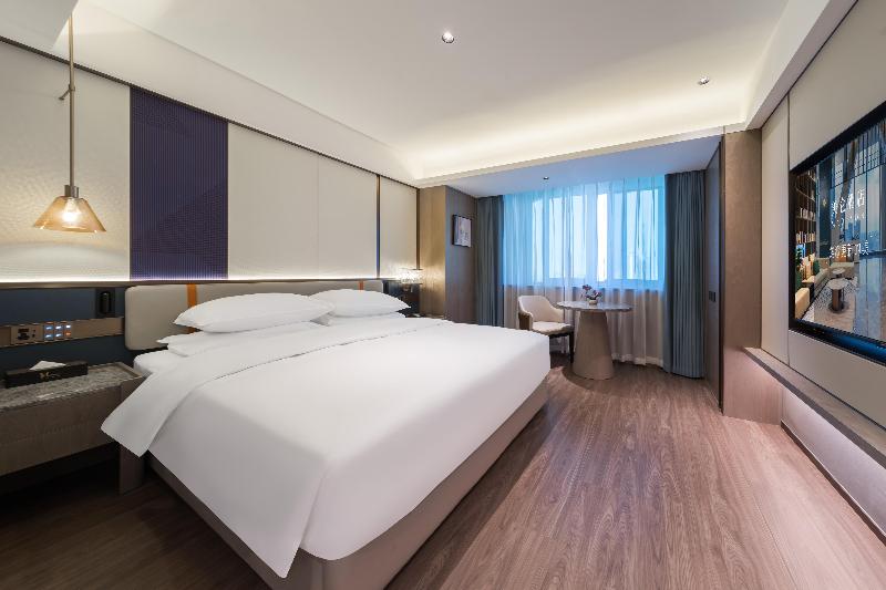 Madison Hotel Shihezi Tianfu image