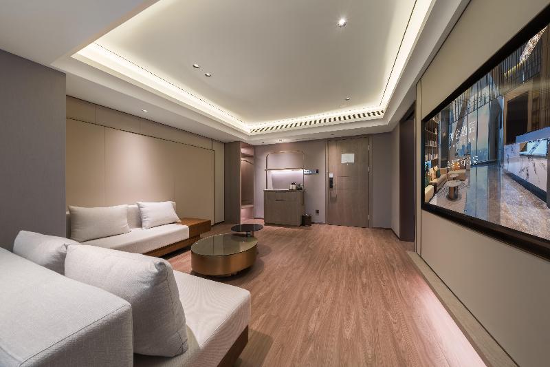 Madison Hotel Shihezi Tianfu image