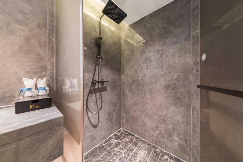 Madison Hotel Shihezi Tianfu image