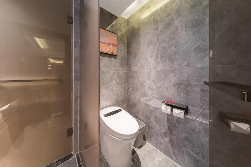 Madison Hotel Shihezi Tianfu image