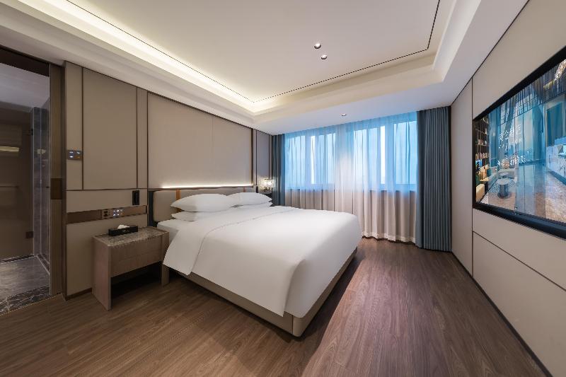 Madison Hotel Shihezi Tianfu image