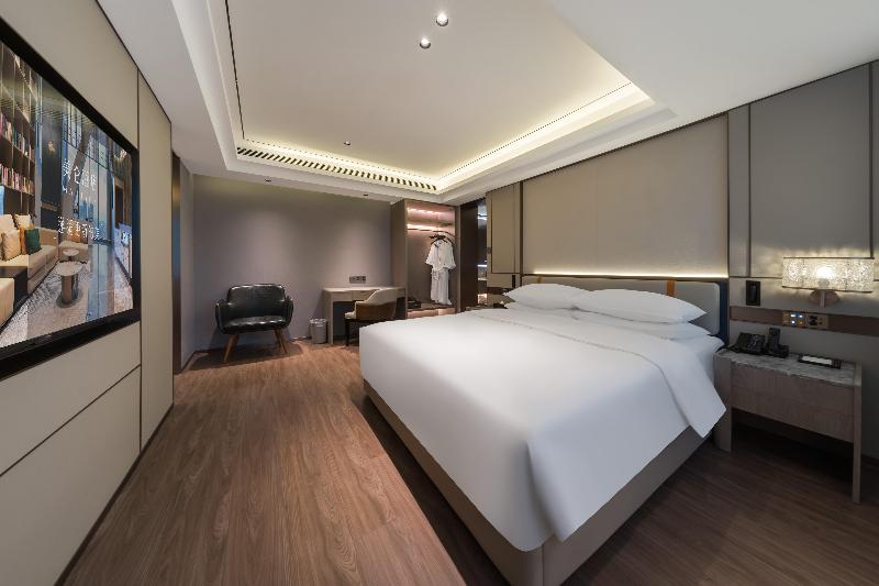 Madison Hotel Shihezi Tianfu image