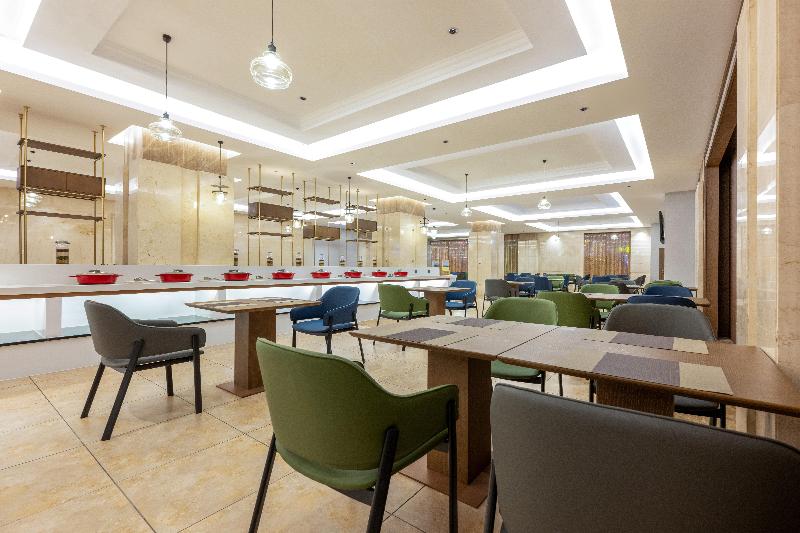 Grand Madison Hotel Kangding New City Kamba image 5