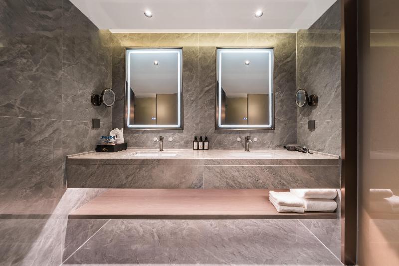 Grand Madison Hotel Kangding New City Kamba image