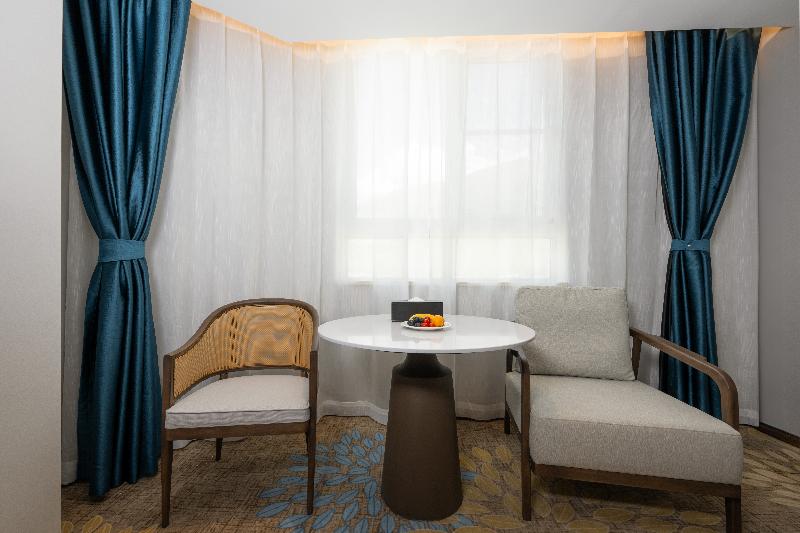 Grand Madison Hotel Kangding New City Kamba image