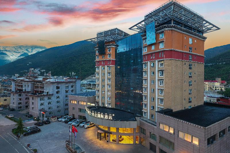 Grand Madison Hotel Kangding New City Kamba image