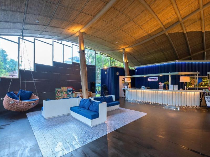 Holiday Style Ao Nang Beach Resort Krabi image