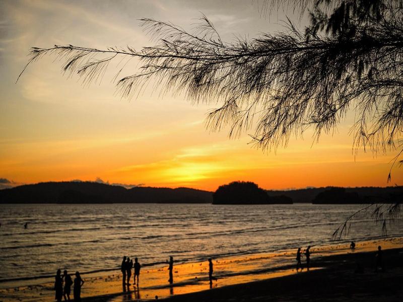 Holiday Style Ao Nang Beach Resort Krabi image