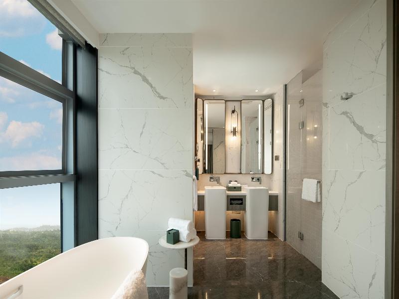 DoubleTree by Hilton Guang'an image