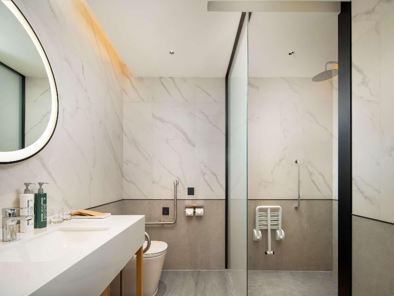 Hilton Garden Inn Xuzhou Pengcheng Square image