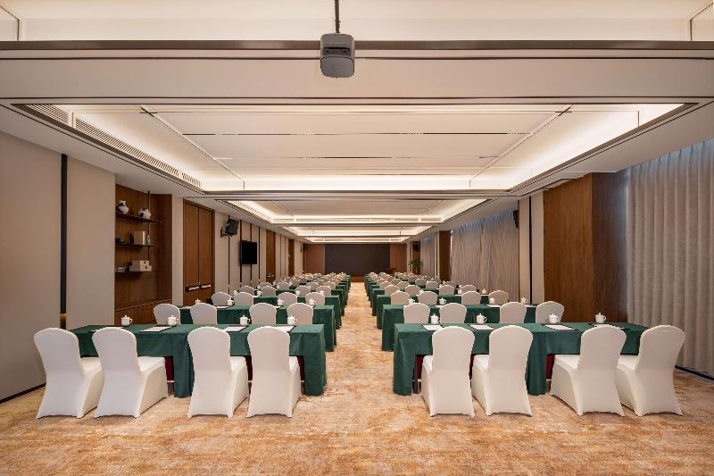 Hilton Garden Inn Hefei Feixi image