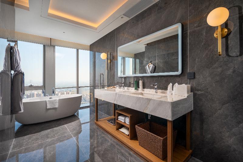 Hilton Garden Inn Hefei Feixi image