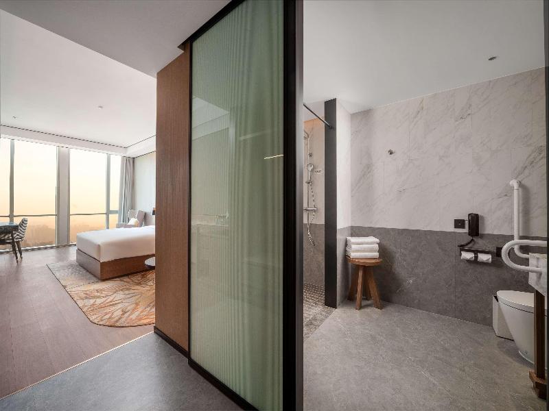 Hilton Garden Inn Hefei Feixi image