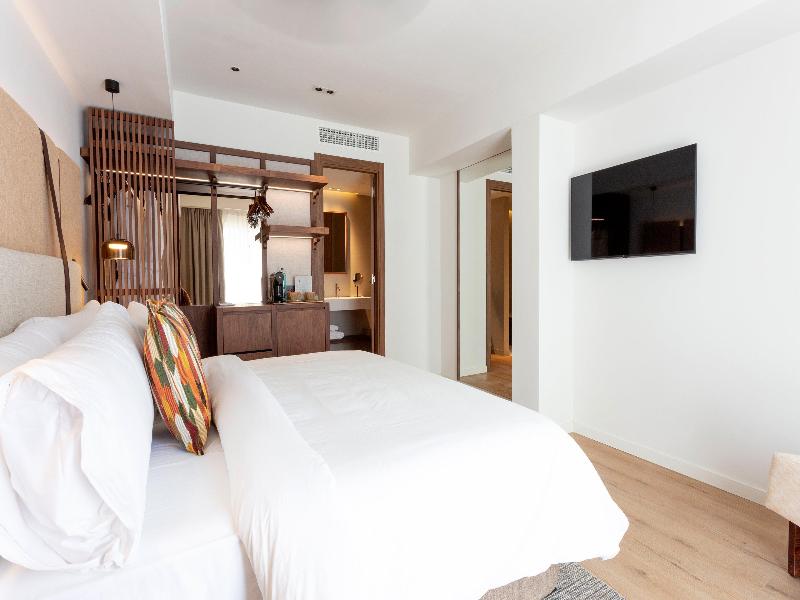 Hotel Indigo Gandia Beach image