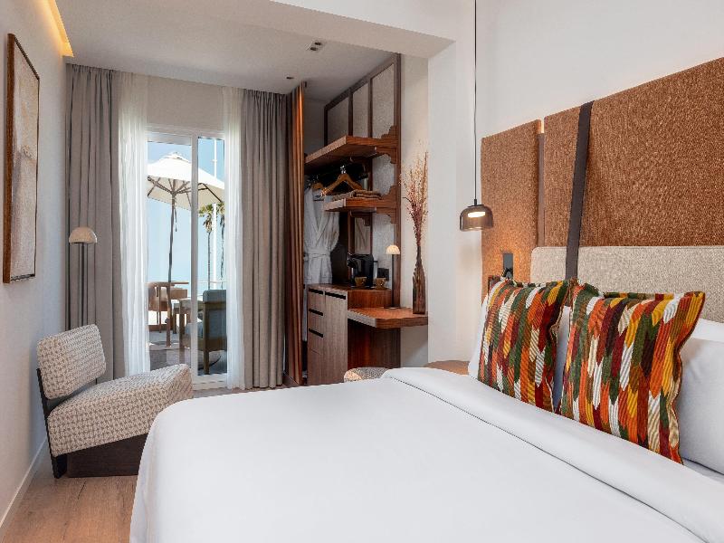 Hotel Indigo Gandia Beach image