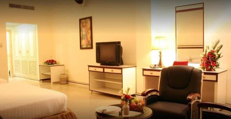 Denver Hotel Sialkot image 4