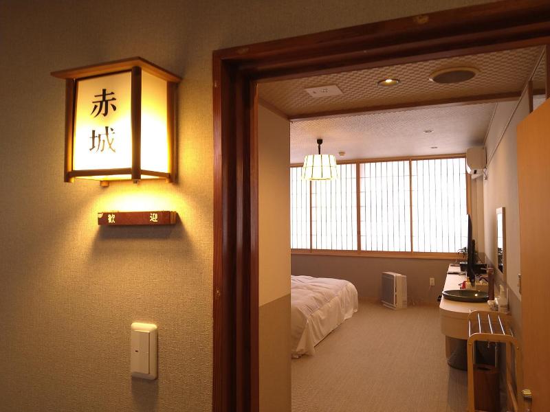 Shima Onsen Ayameya Ryokan image