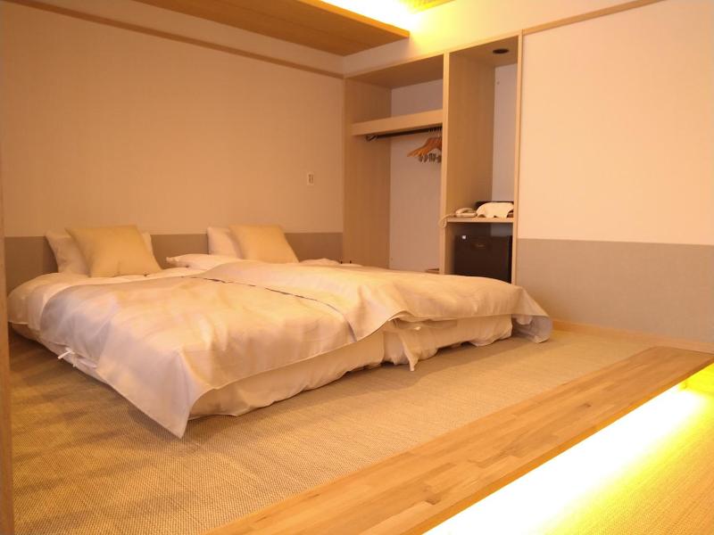 Shima Onsen Ayameya Ryokan image